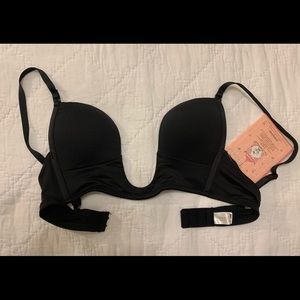 Bra, very low cut. Size 34B